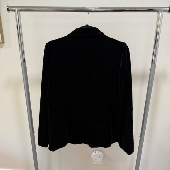 Draper James Black Velvet Blazer - Picture 6 of 8